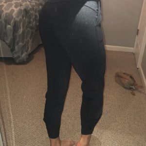LULULEMON JOGGER GREY SUPER SOFT